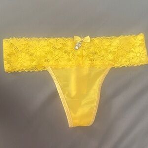 Yellow Lace Waistband Thong with Bow Accent